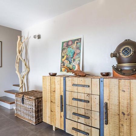 L'Odyssee Provencale, Un Duplex De Charme De 2 Chambres Au Pied Du Village Medieval De Bormes-Les-Mimosas, Offrant Des Prestations Haut De Gamme Et Une Superbe Vue Sur Le Massif Des Maures Extérieur photo